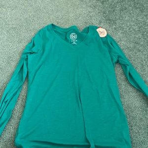 SO: green long sleeve top